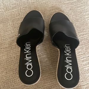 NWOT Calvin Klein Leather Slip on Wedge Sandal size 9